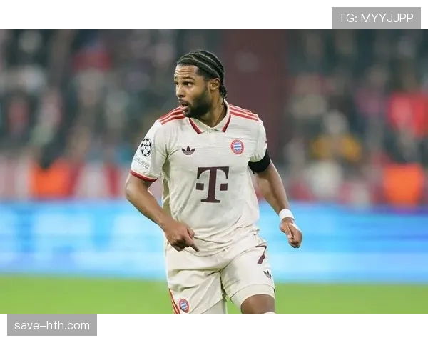 格纳布里技术解析：与同位置球员的对比展示技术实力与风格特点